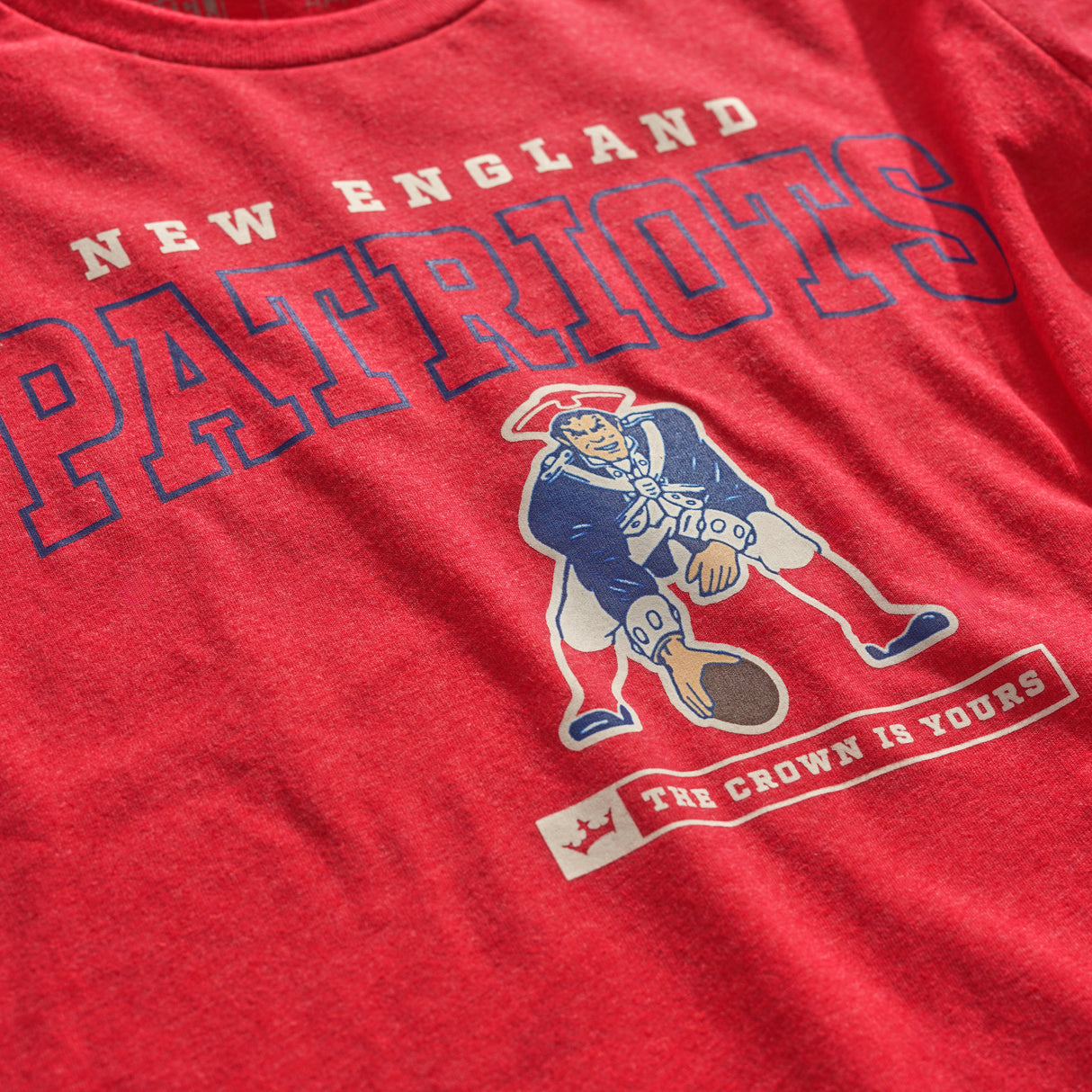 New England Patriots Crown Women's Short Sleeve T-Shirt